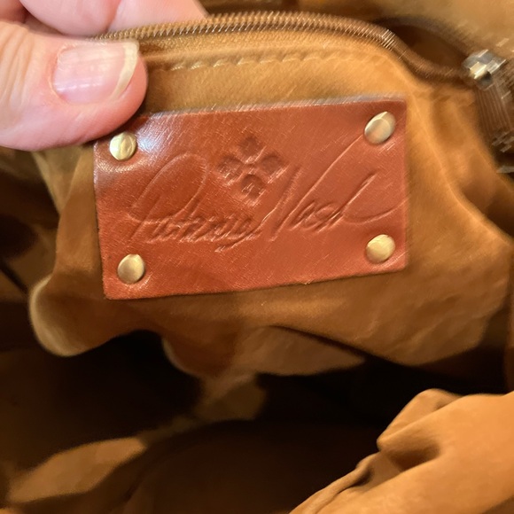 Patricia Nash mahogany brown satchel with two shoulder straps. - Picture 5 of 6